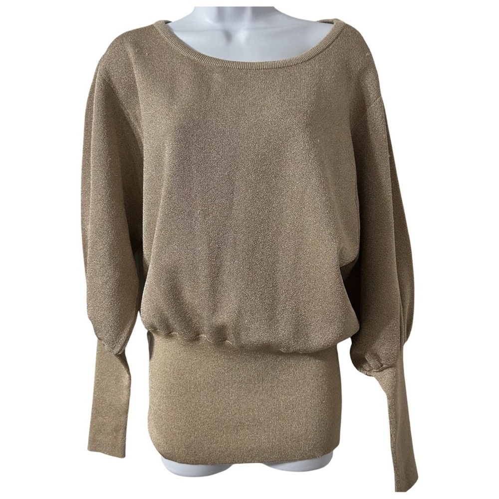 Knitss new gold knits t sweater small